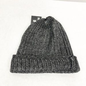 NEW Apt 9 Winter Beanie Hat, Black Silver